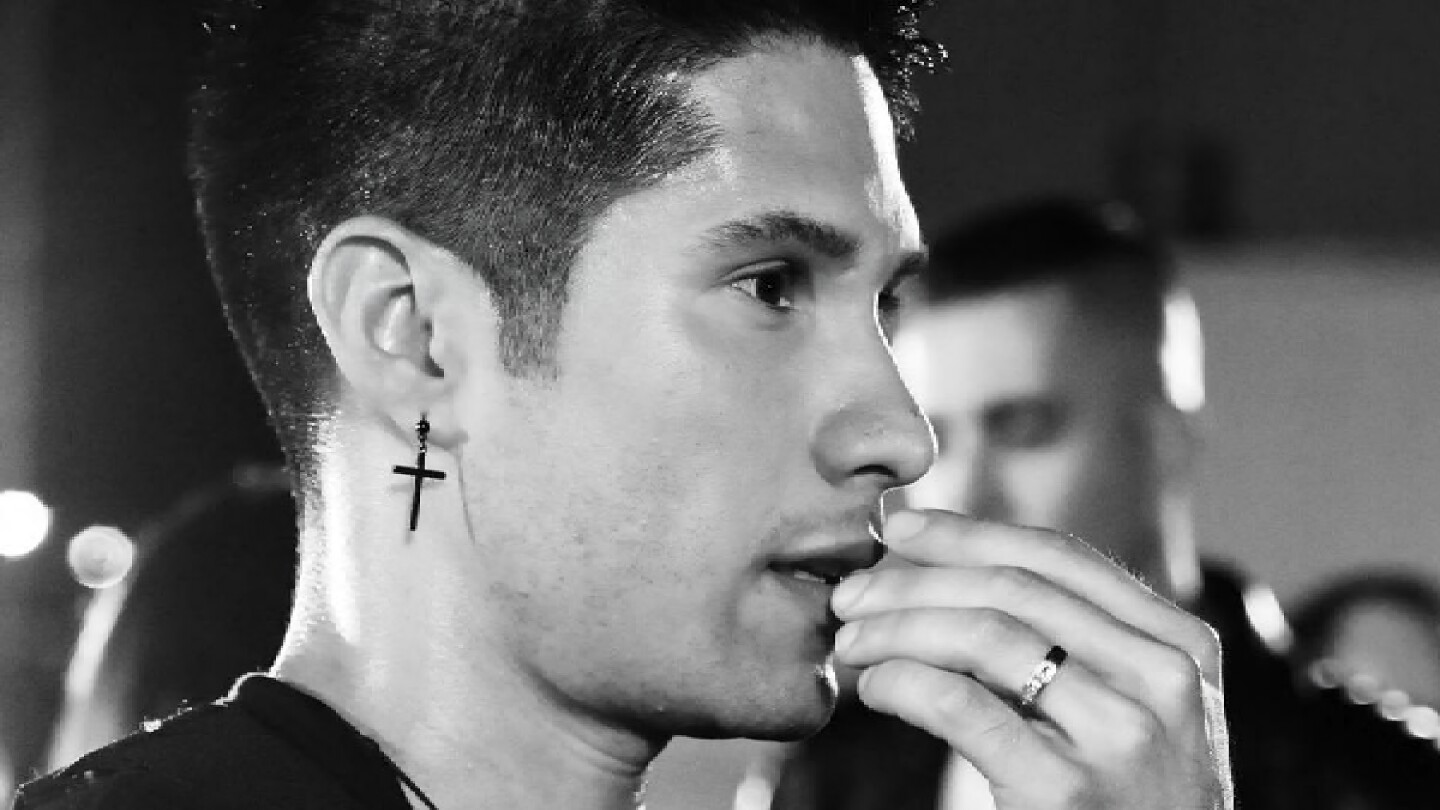 Chyno Miranda reaparece en redes sociales