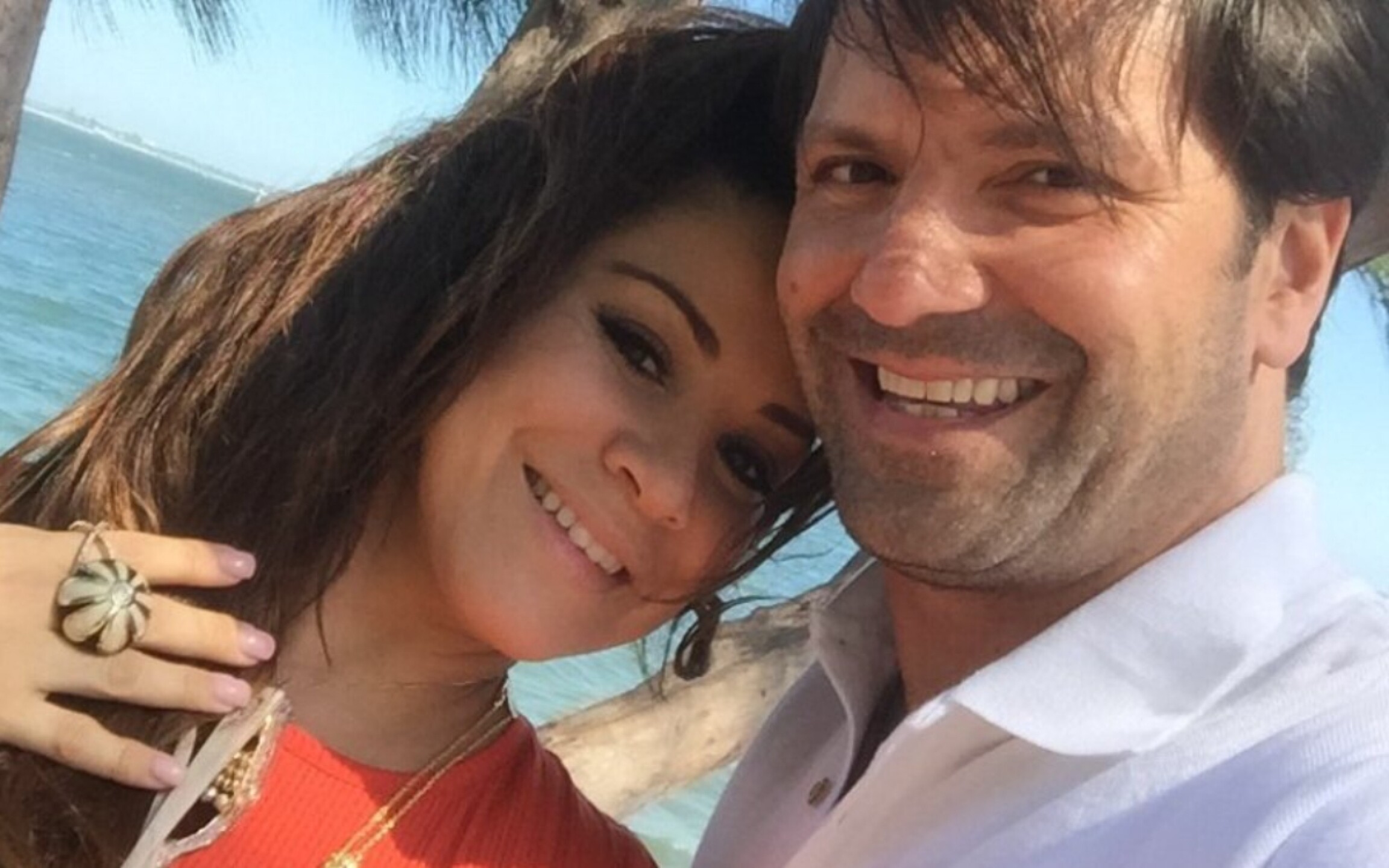 Carolina Sandoval y Nick Hernández