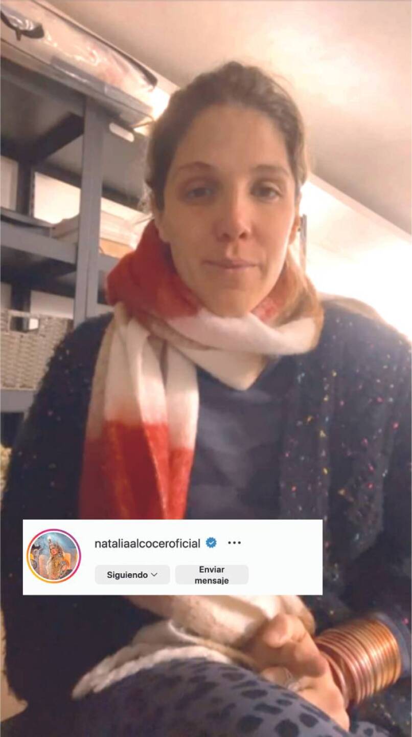 Hace unos días Natalia subió un video a Instagram hablando del problema que tiene con su mamá: “Hoy en la tarde fui a levantar una denuncia en contra de mi mamá, por violencia familiar”. “Hice un préstamo de dinero de una cantidad muy fuerte... era el dinero de la renta de mis hijas... De ahí han venido por su enfermedad, una serie de acciones que yo no he tolerado”. “Me está amenazando con el hecho de apoyar a Juan José ‘N’... de proceder legalmente para perjudicarme en el juicio que llevo".