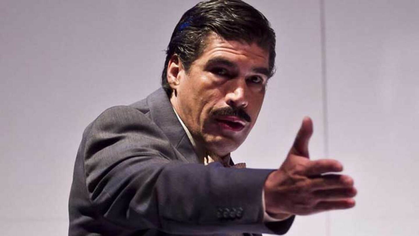 Alberto Estrella quiere reconstruir el Círculo Teatral.