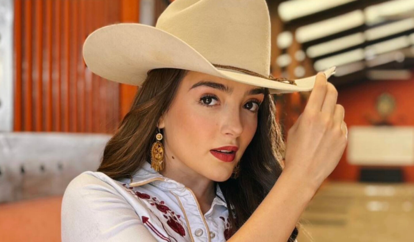 Elaine Haro enfurece contra el cuarto Noche en La casa de los famosos México 2025
