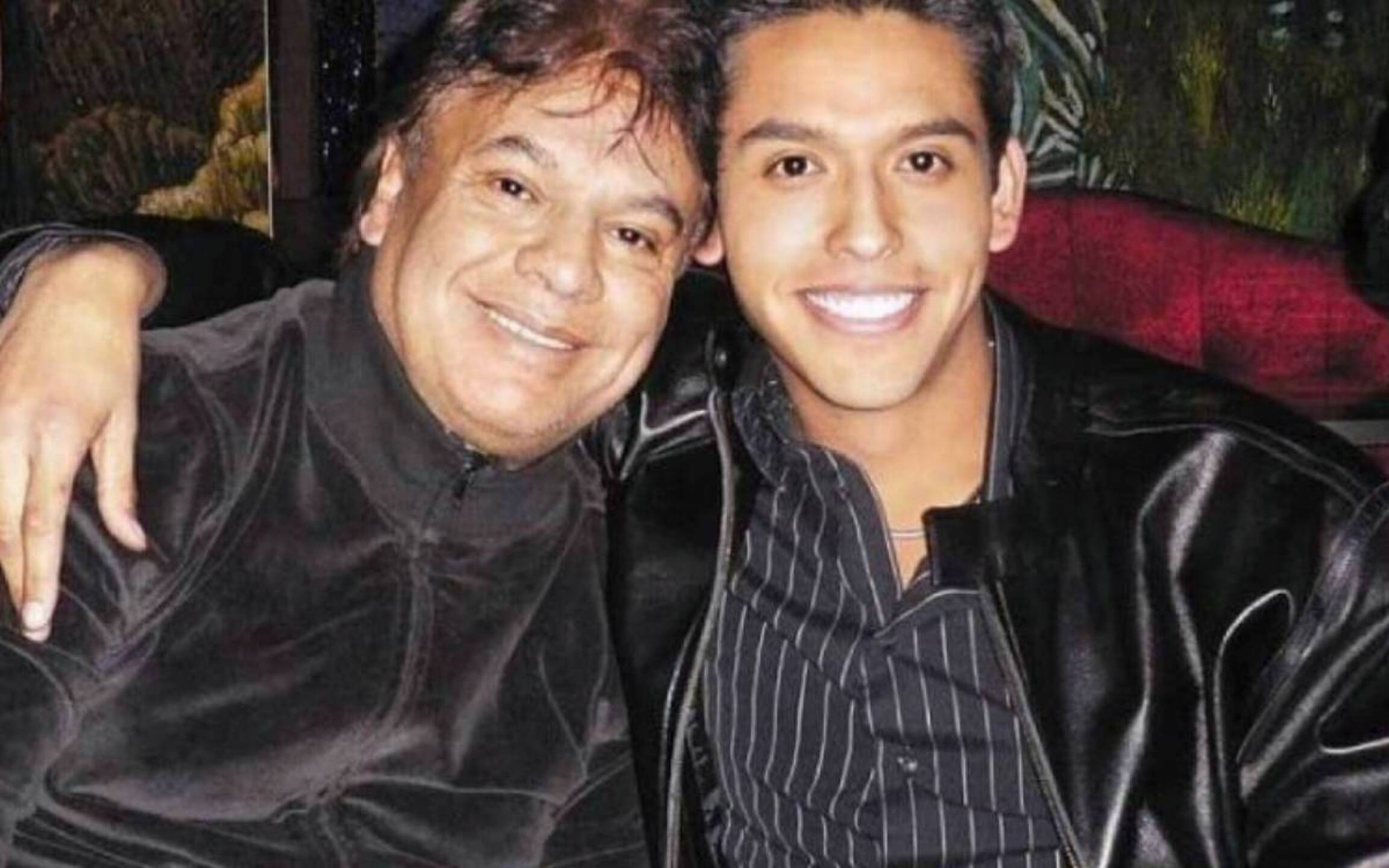 Iván Aguilera y Juan Gabriel