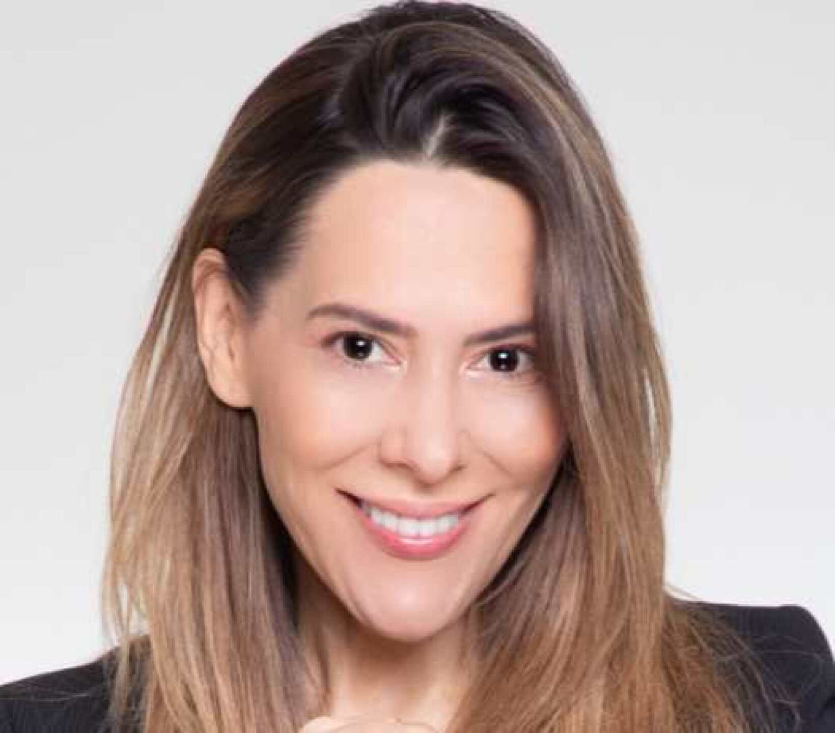 Silvia Olmedo regaña a Alfredo Adame en pleno programa tras presumir que golpeó a un hombre