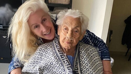 Eva MAnge se irá a la casa de Laura Zapata