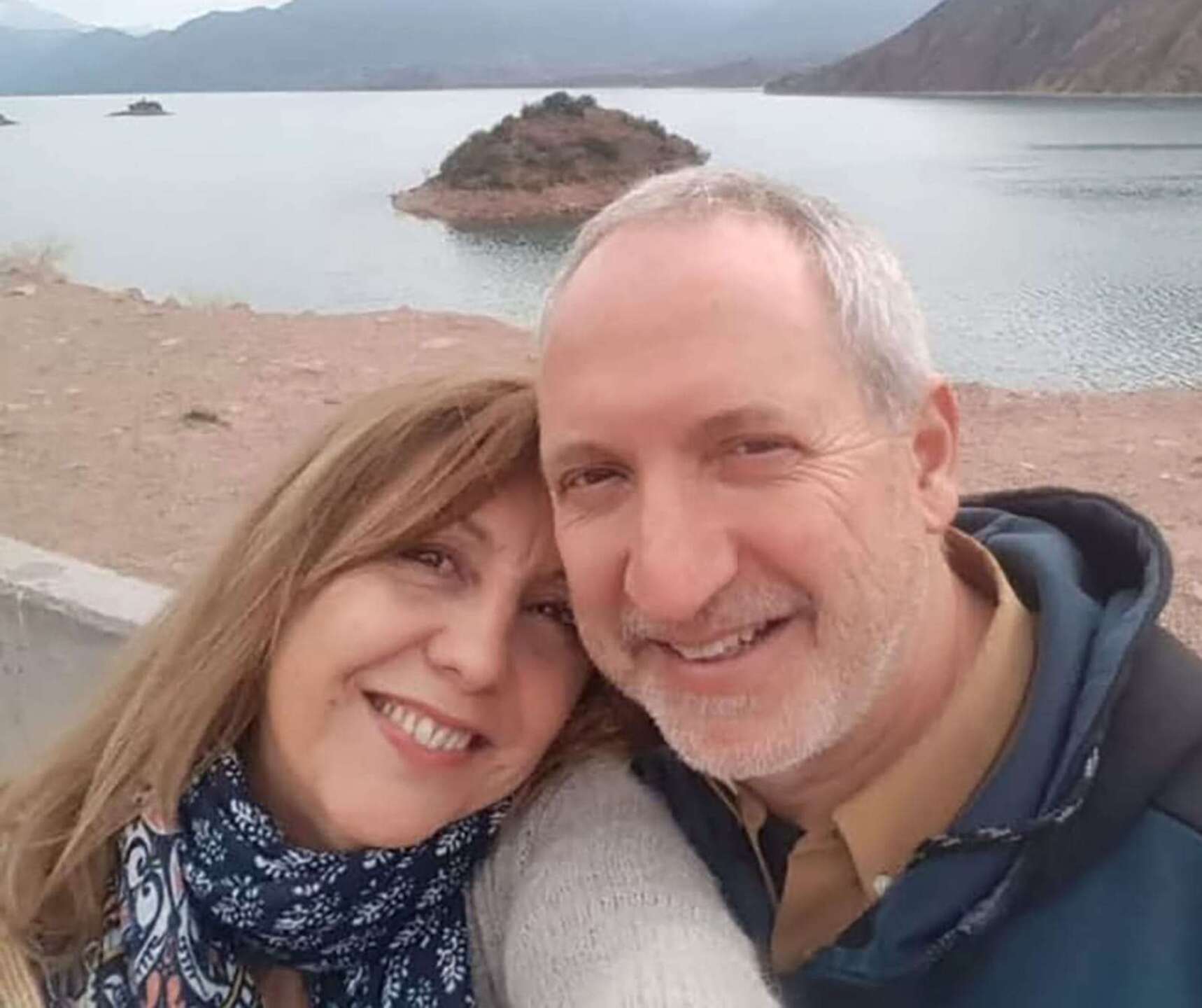 Ximena y Carlos tuvieron que esperar 33 años para volver a estar juntos