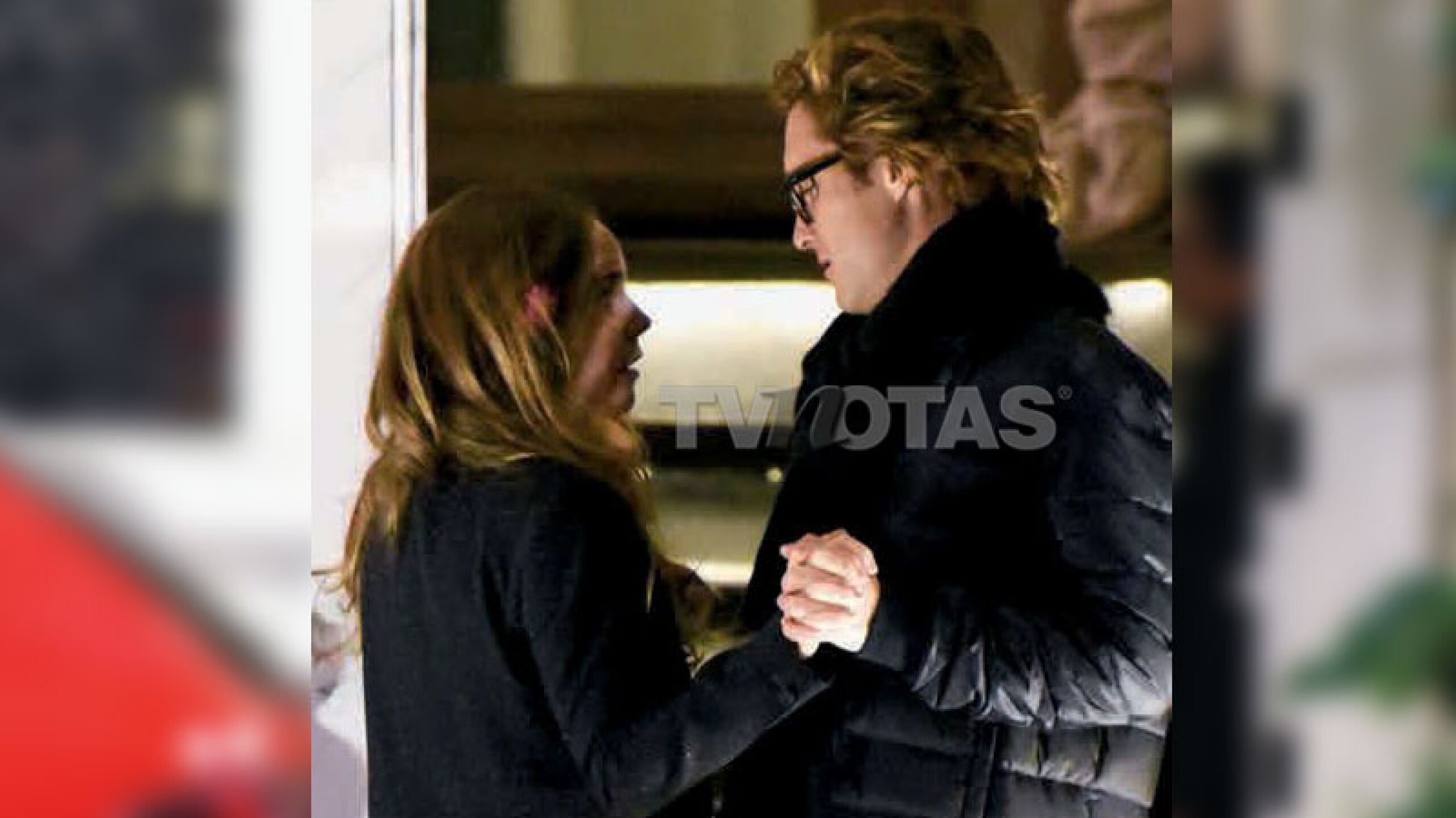 Los ronda el amor ahora que trabajan juntos.