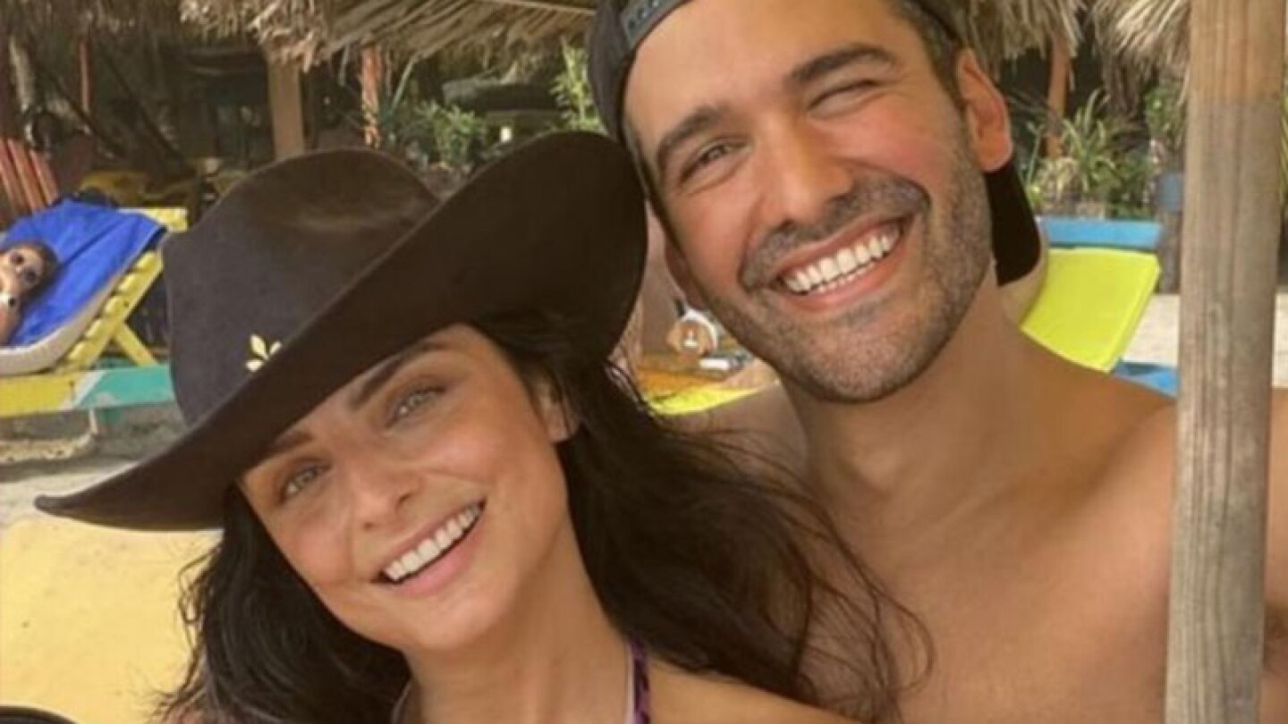 Aislinn Derbez confirma que está soltera de nuevo