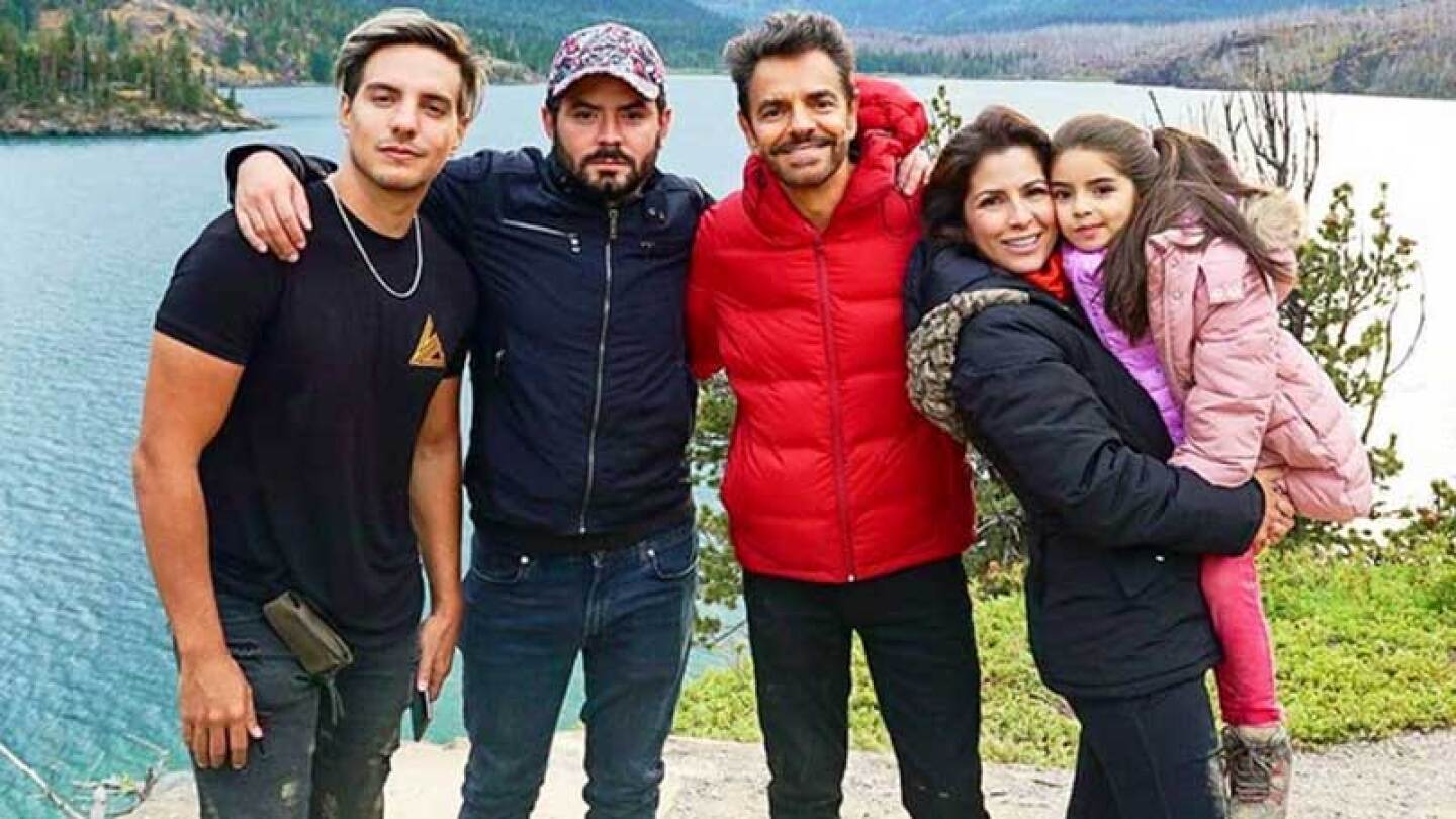 José Eduardo Derbez recibió muchas felicitaciones