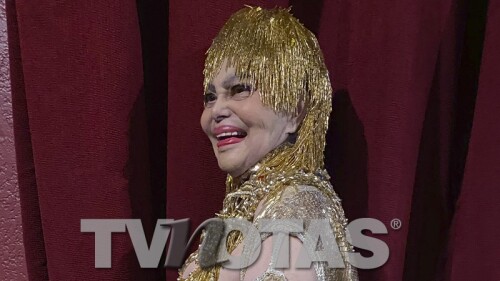 Rossy Mendoza fue homenajeada por los mariachis de México