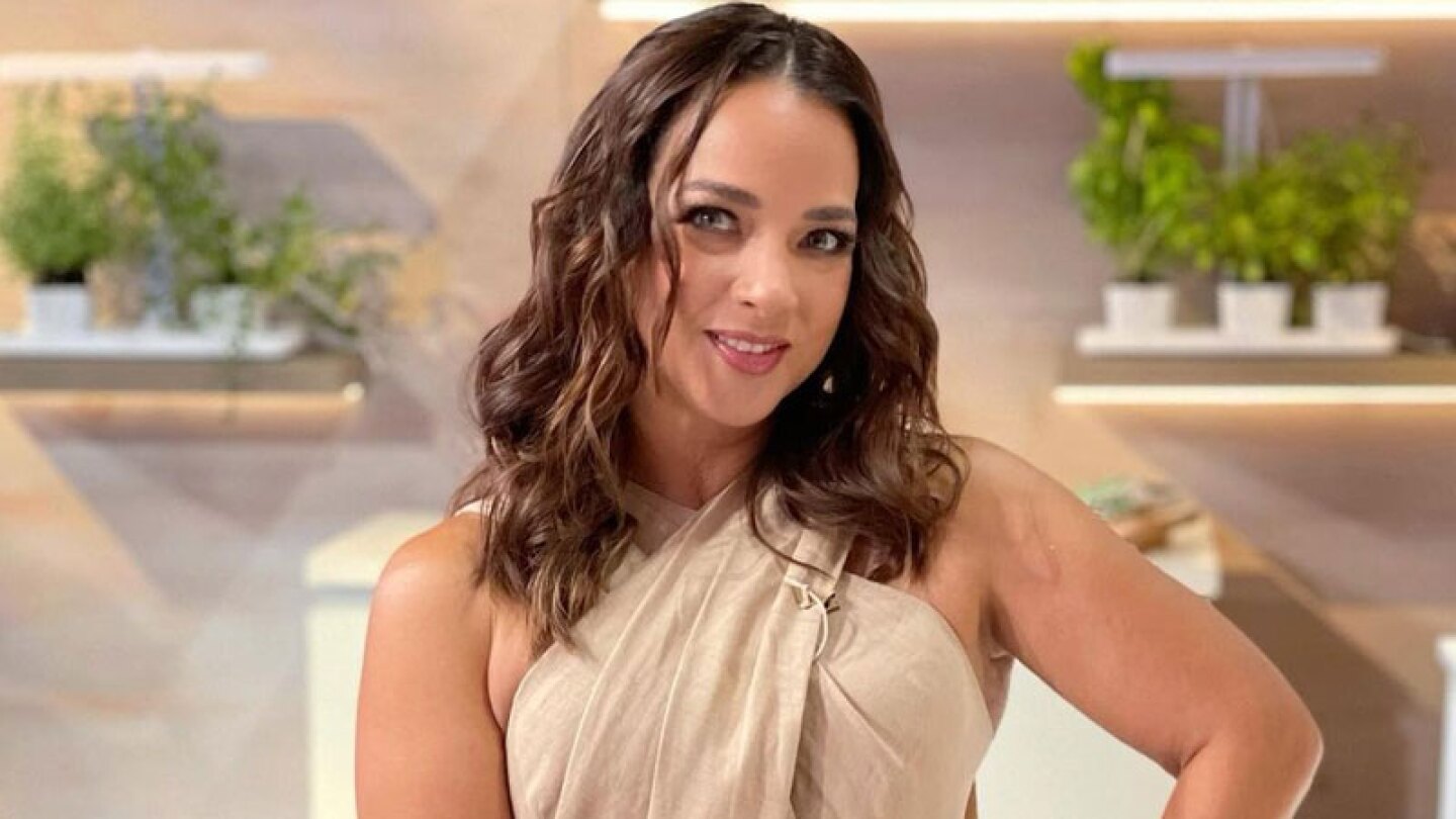 Adamari López manda mensaje a los haters