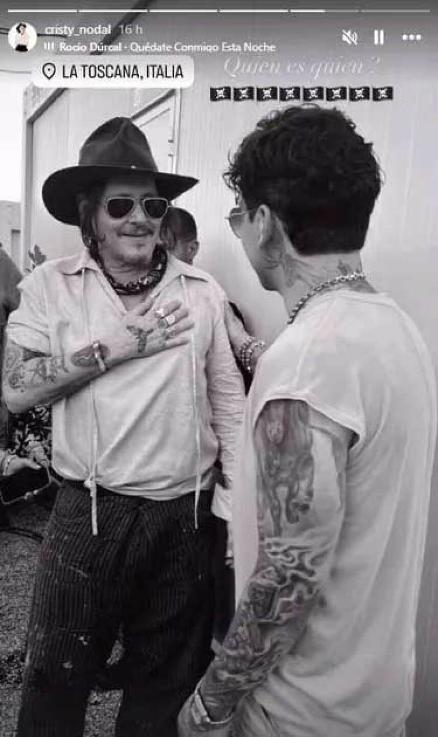 Christian Nodal y el lujoso viaje que hizo junto a sus papás