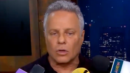 Alexis Ayala revela que una actriz le propuso tener relaciones en una escena.png