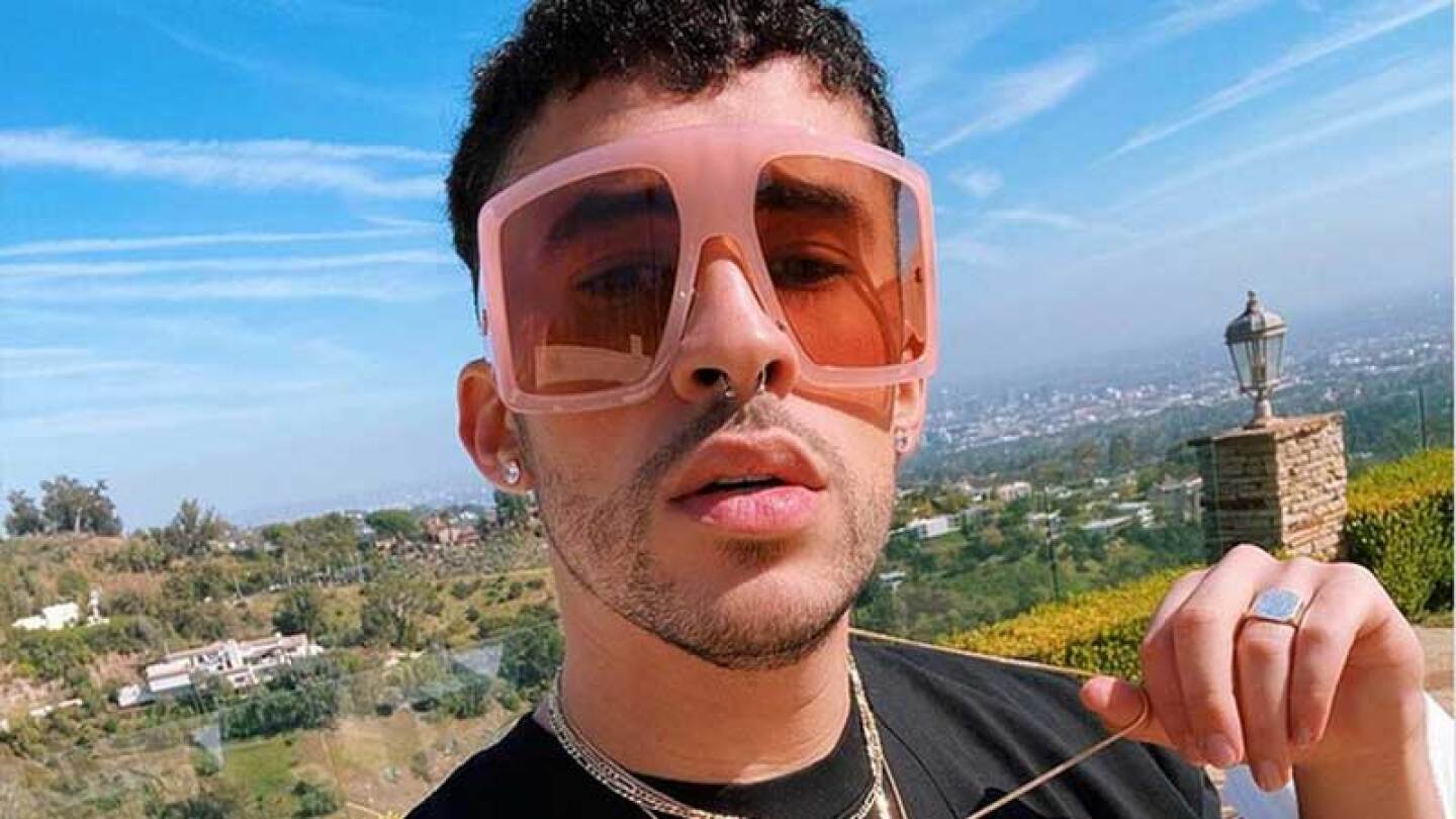 Bad Bunny actua con Luis Gerardo Méndez