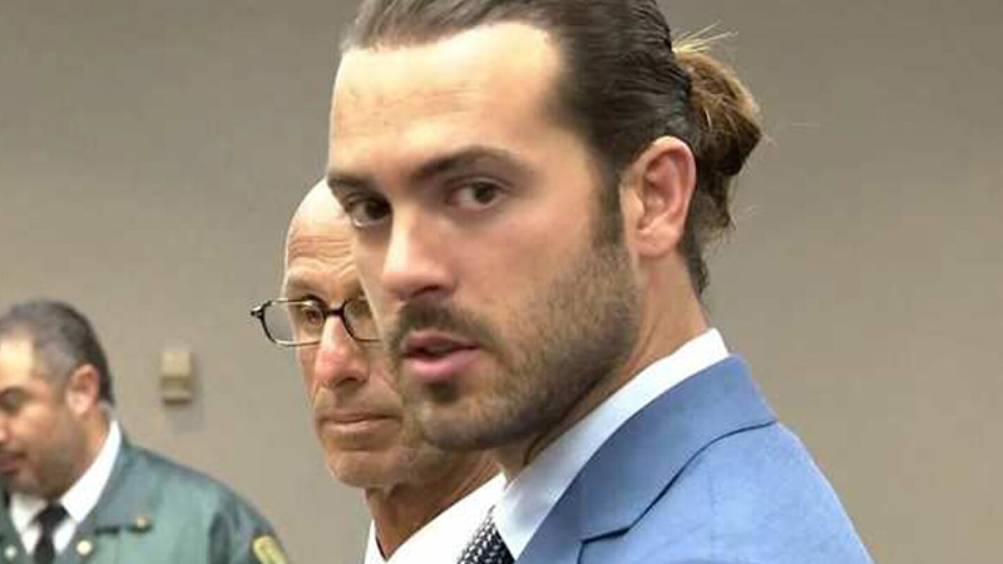 Médium contacta desde el más allá a hombre que Pablo Lyle golpeó