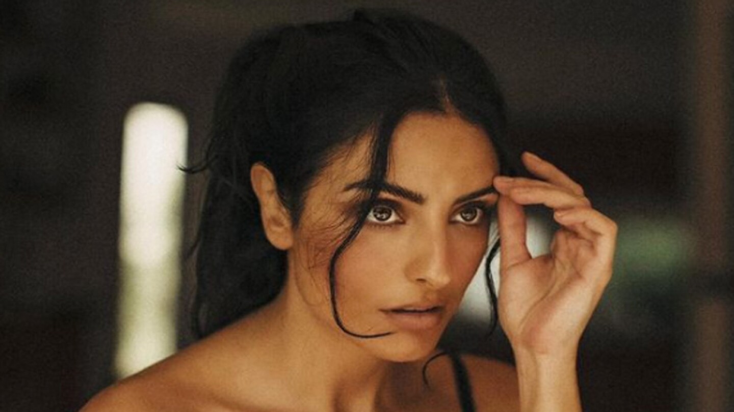 Aislinn Derbez se vio obligada a exagerar sus peleas en el reality