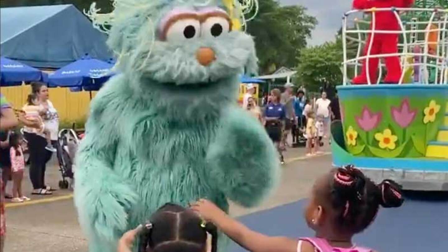 Un personaje de 'Plaza Sésamo' fue acusado de discriminación