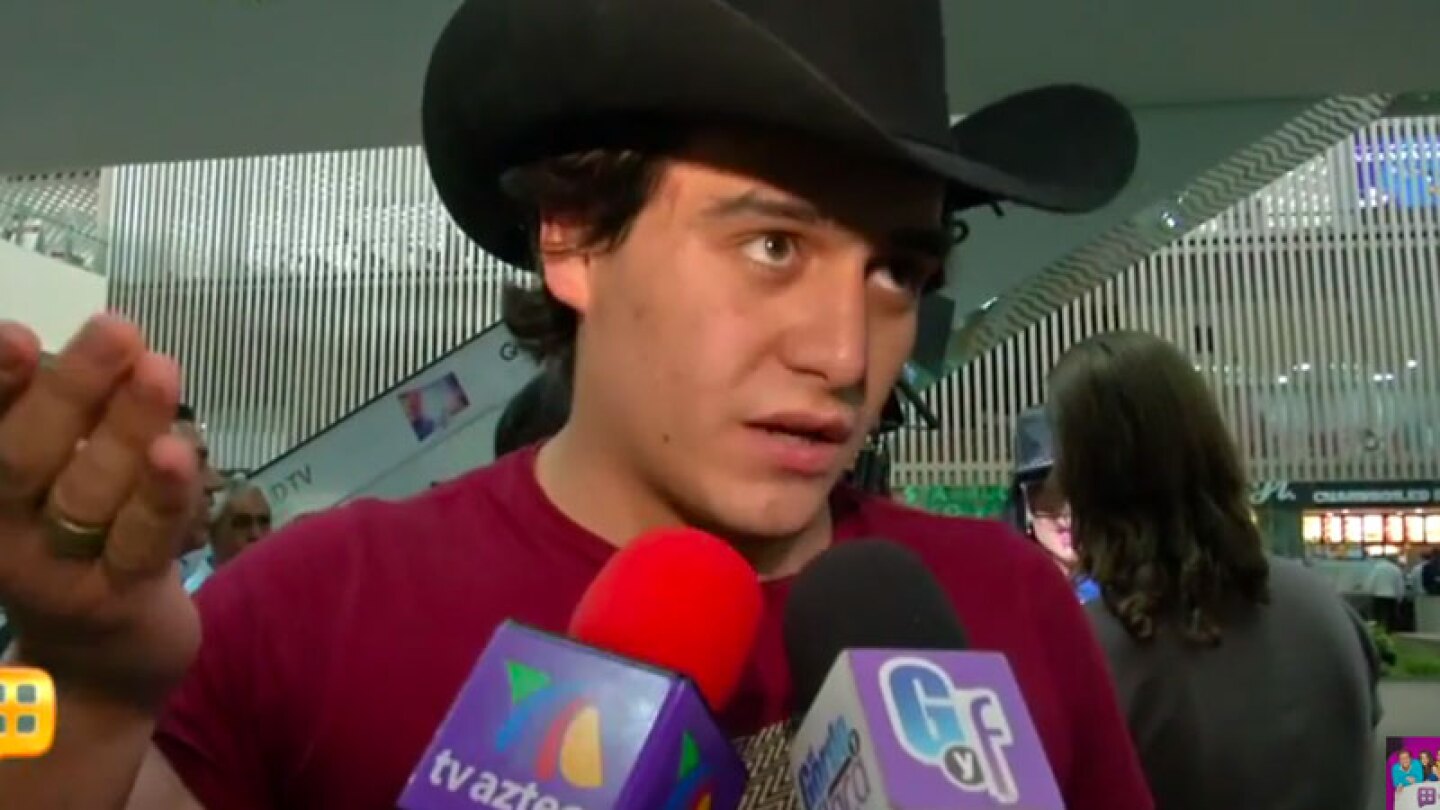 Dio pretextos que rayan en lo absurdo.