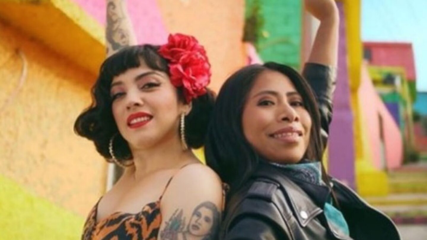 Mon Laferte confesó que cuando conoció a Yalitza Aparicio lloró