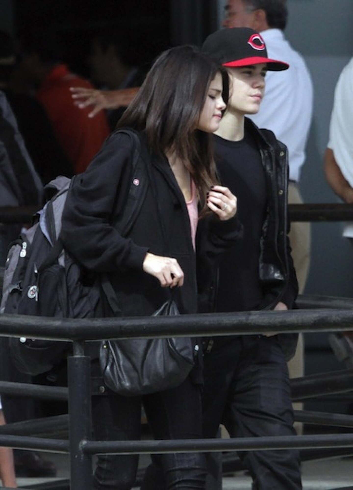 Así llegaron Selena Gómez y Justin Bieber a Los Cabos.