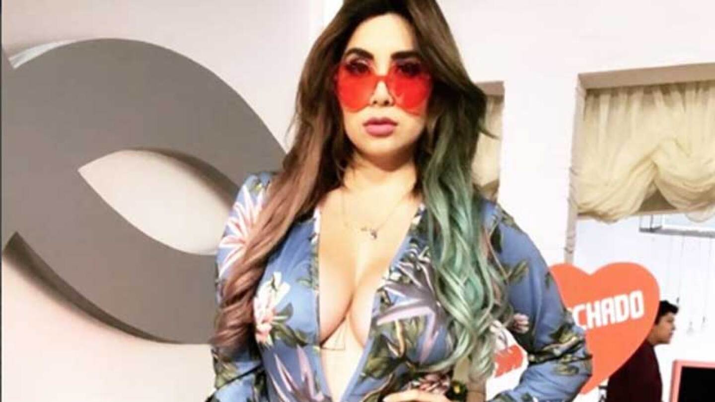 La canción que está por presentar se titula “Quieres ser mi novio”.