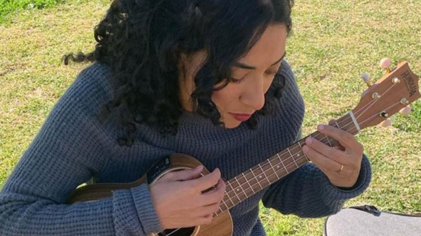 La cantante denunció en redes sociales el mal momento que vivió y compartió los videos del momento exacto