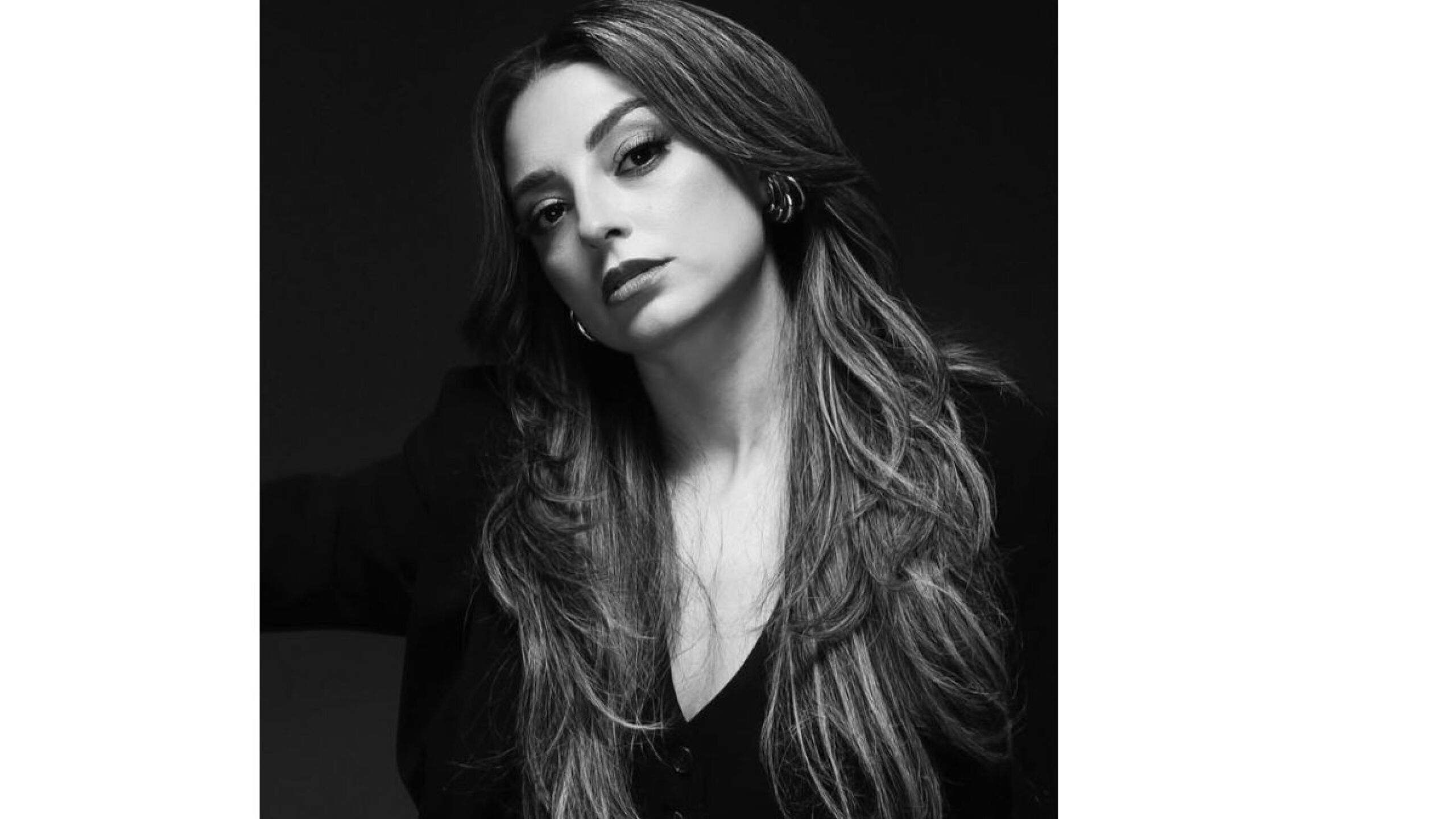 José Ron y Lizy Martínez están en una relación amorosa