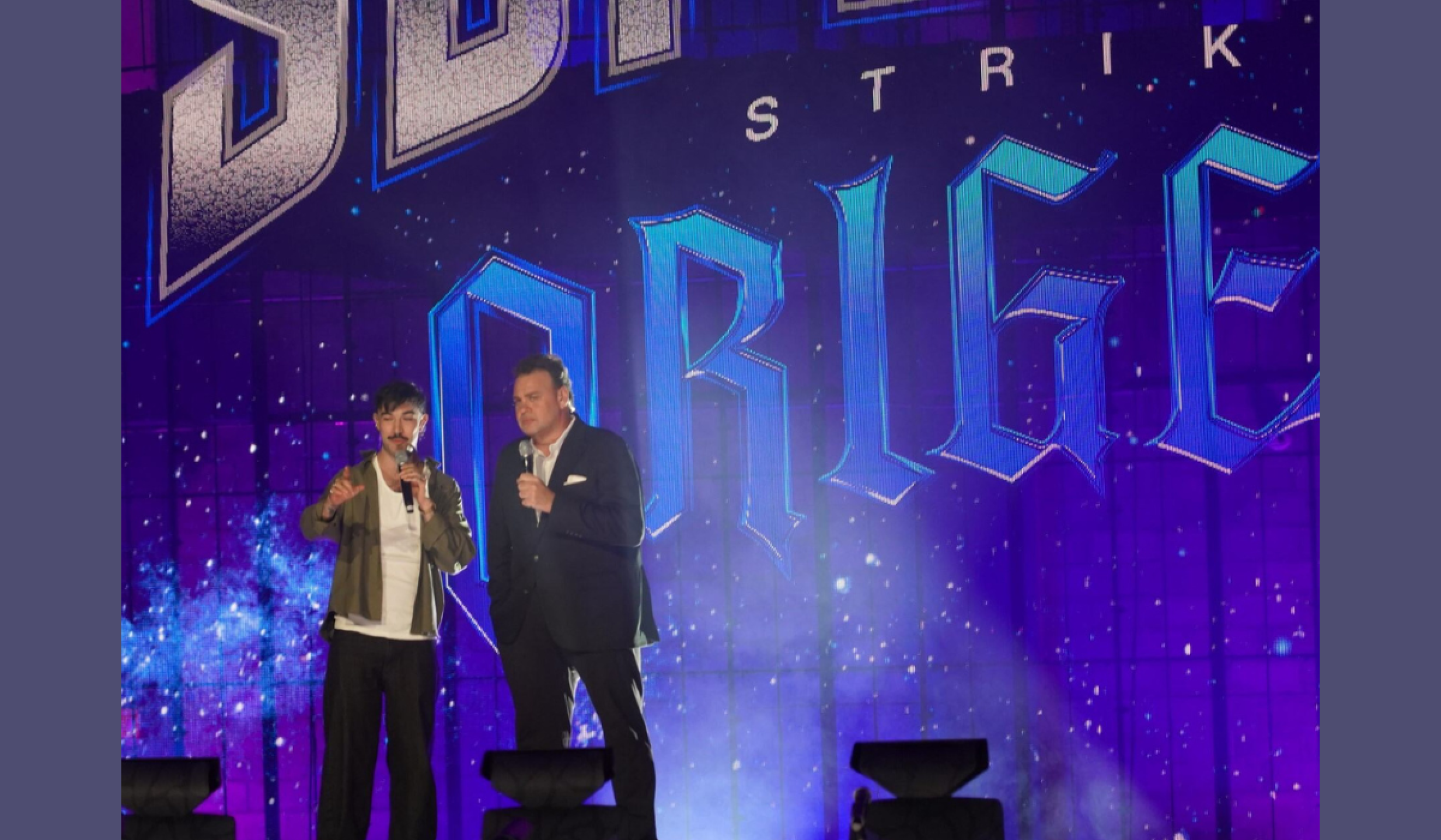 David Faitelson y Diego Alfao condujeron la presentación de Supernova Orígenes