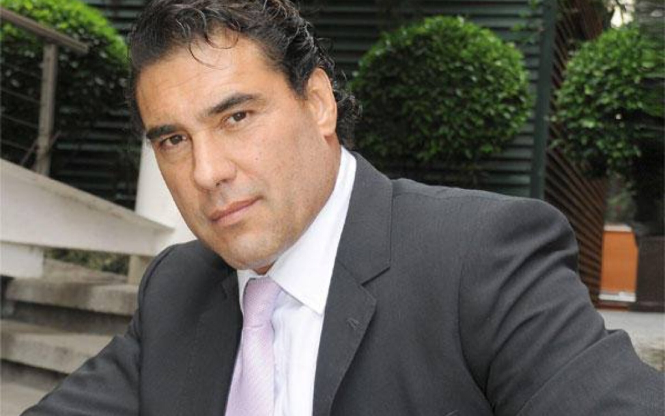 Eduardo Yáñez