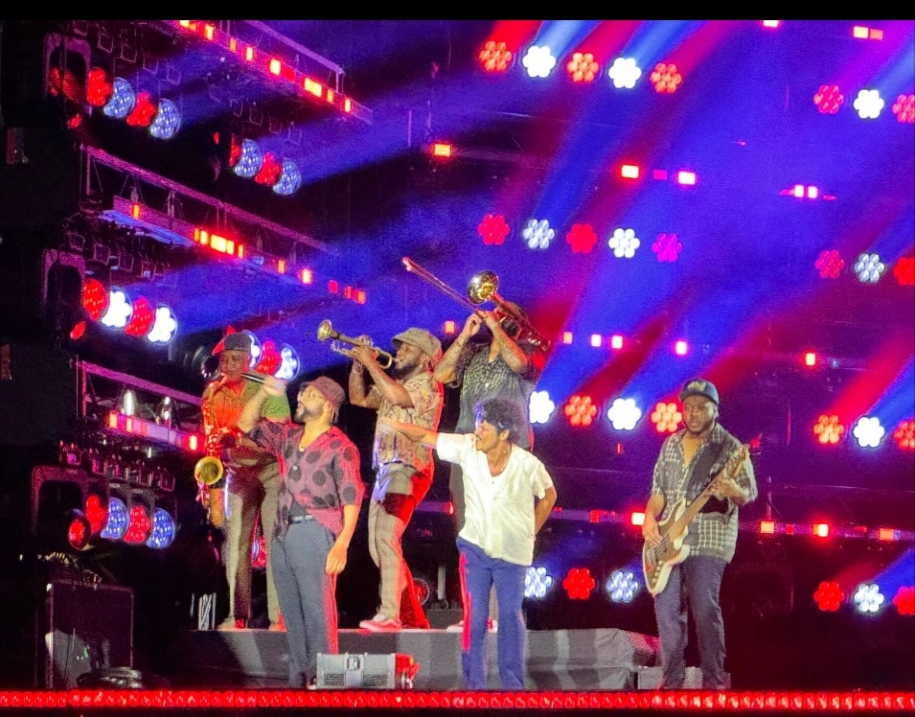 Bruno Mars en el Estadio GNP Seguros
