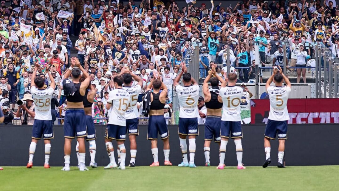 jugador-de-pumas-aaron-ramsey-perrita.jpg