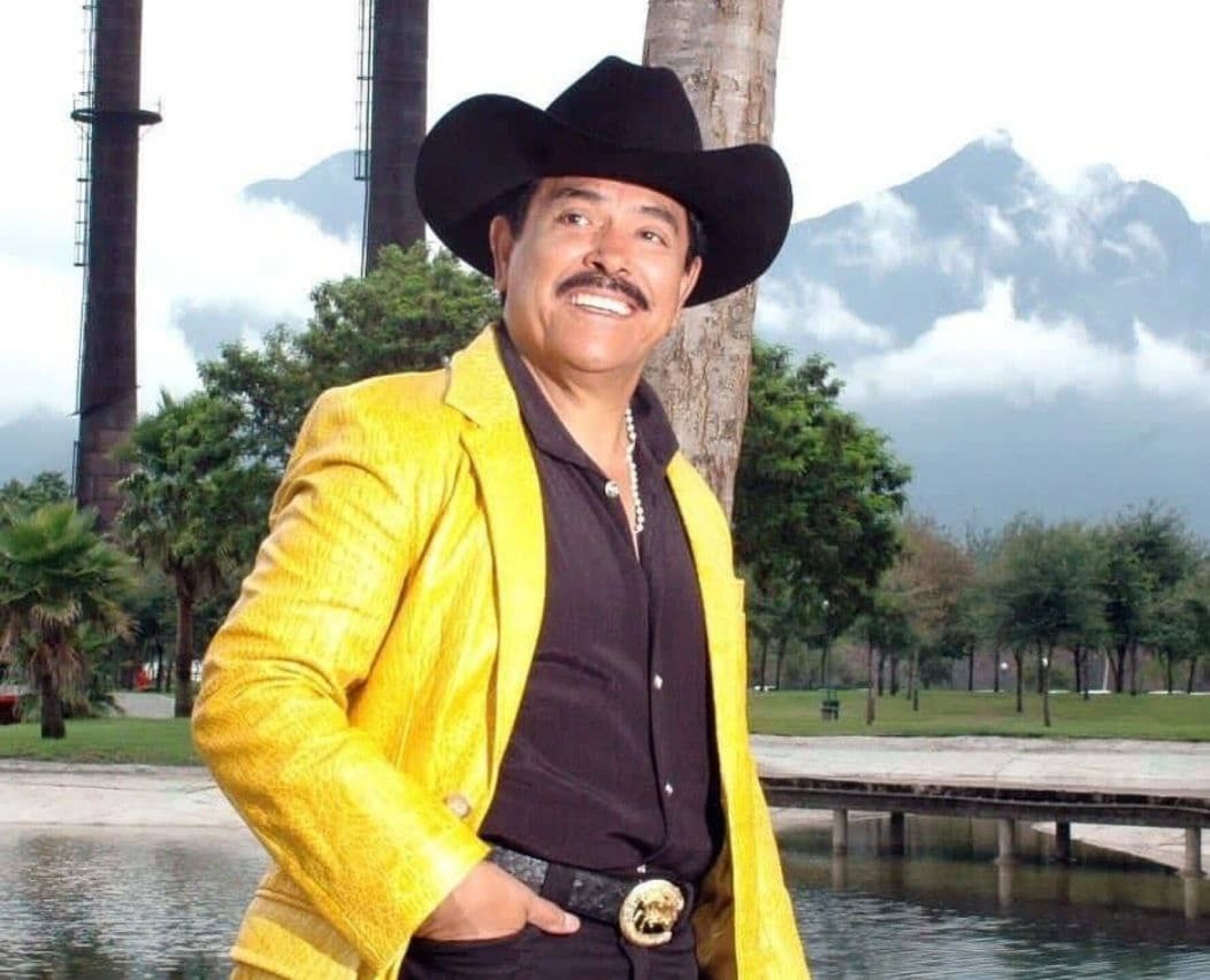 Nació el  5 de septiembre de 1939.