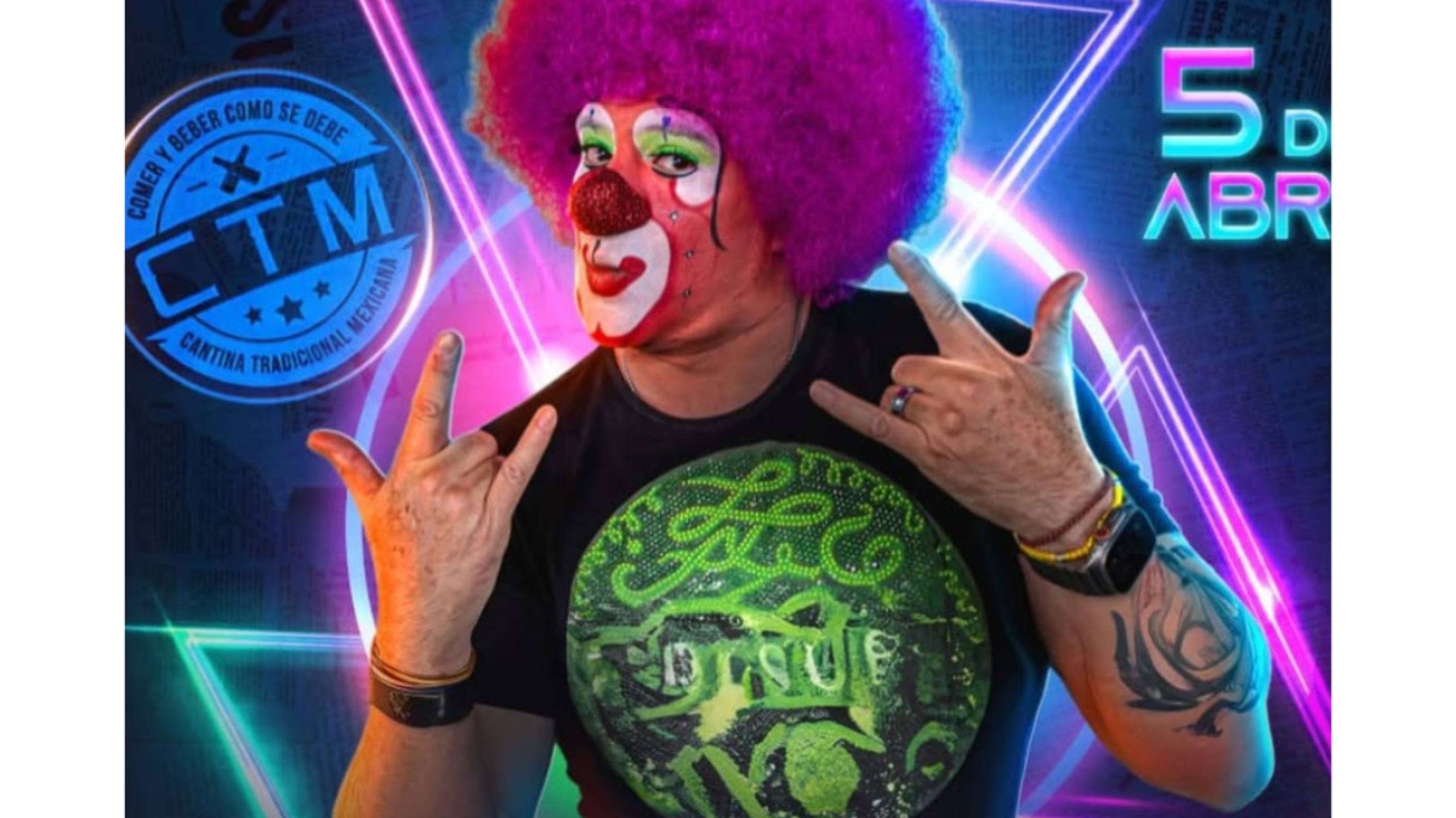 Platanito explota contra Karla Panini