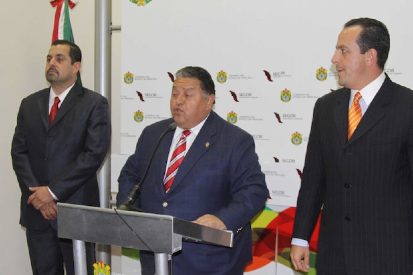 El procurador de Justicia de Veracruz, Reynaldo Escobar Pérez, presentó su renuncia al cargo. Foto: Notimex