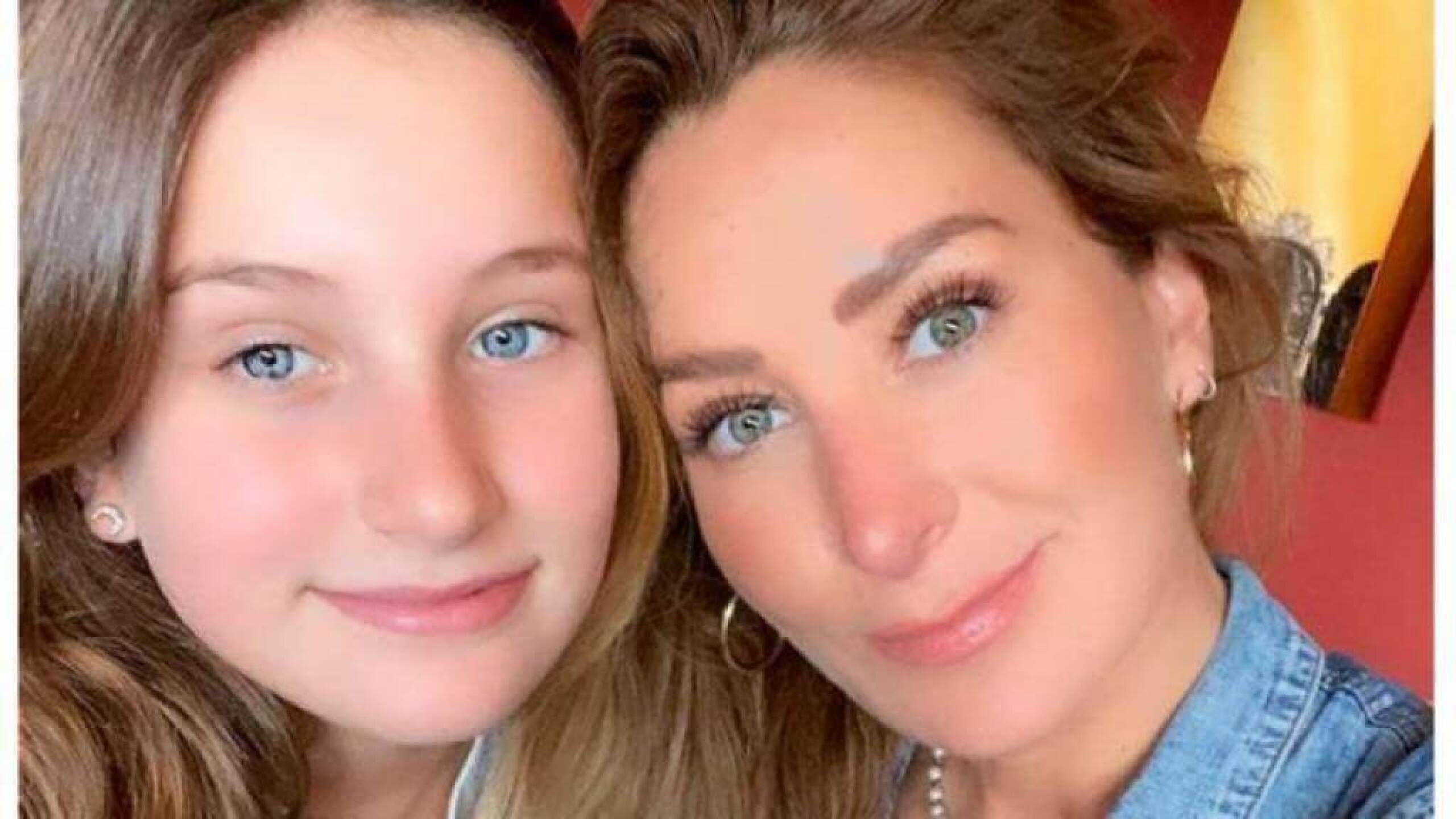 Geraldine Bazán muestra cachorros