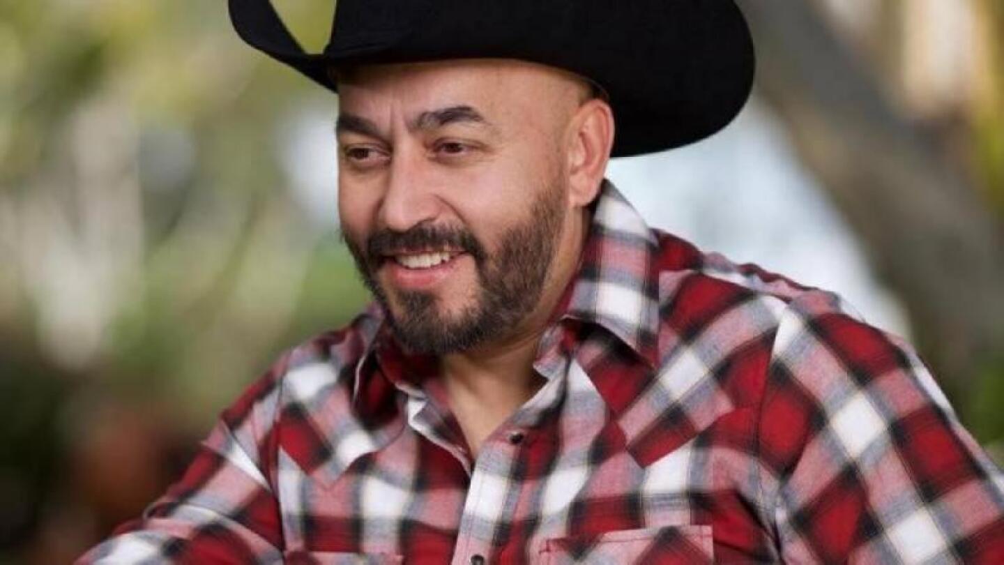 Lupillo Rivera revela su estado de salud