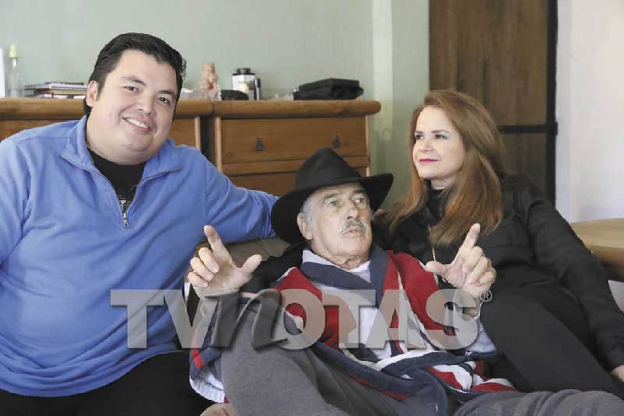 Hijastro de Andrés García y Margarita Portillo