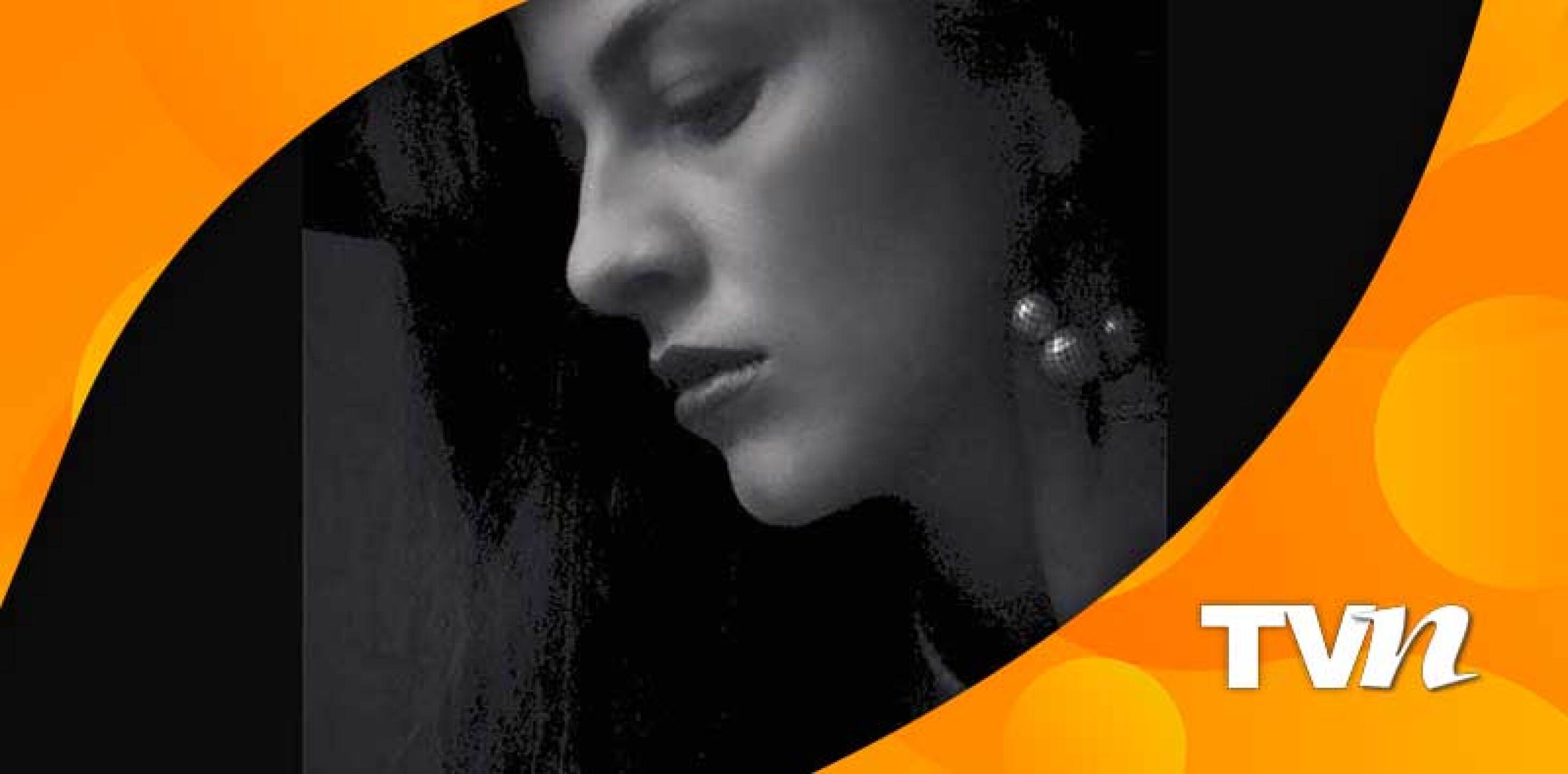 Instagram @lidiaavila