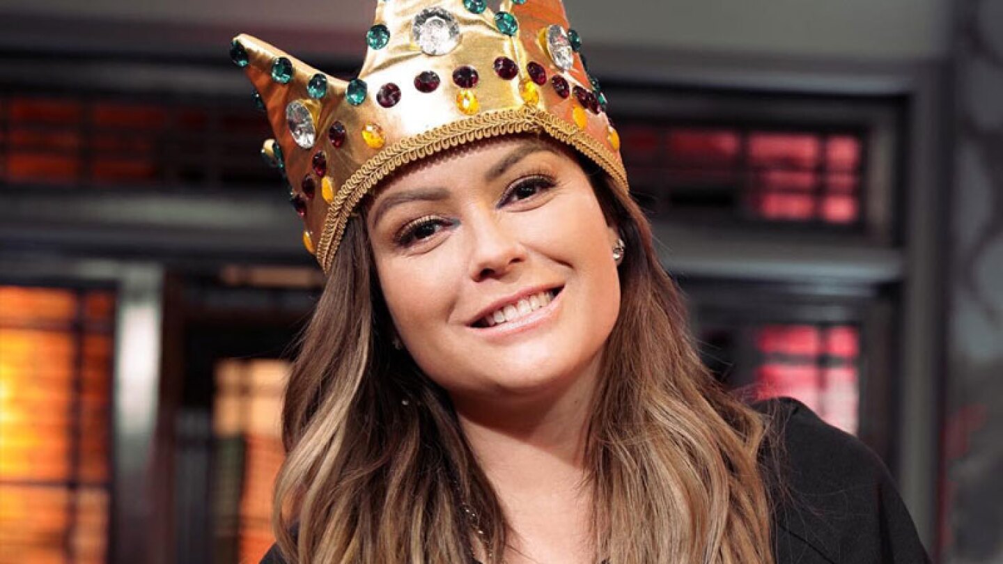 Mariana Echeverría sonriente