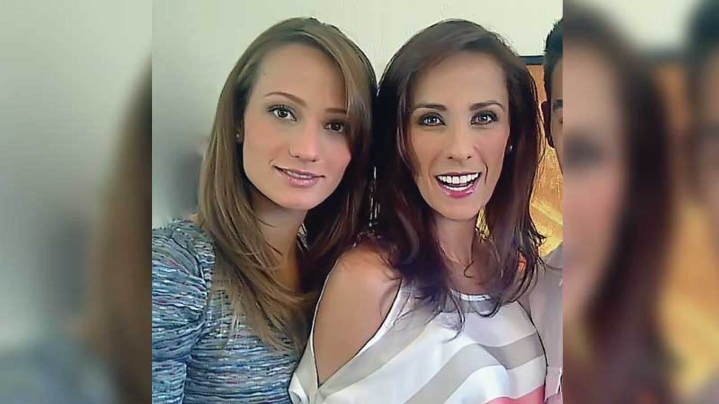 Lo que sí es un hecho es que heredó la belleza de su madre.