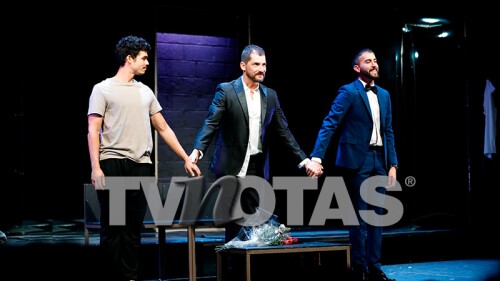 Se estrena Afterglow, la provocativa puesta en escena protagonizada por Roberto Carlo