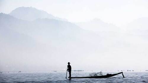 Los pescadores lo llamaban con silbidos.