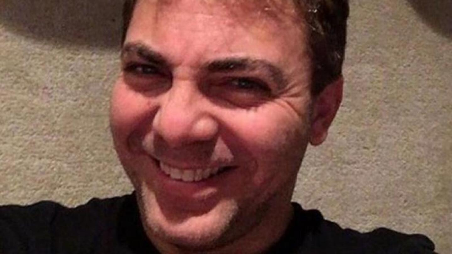 Cristian Castro no sabe si su mamá seguirá en el medio o no