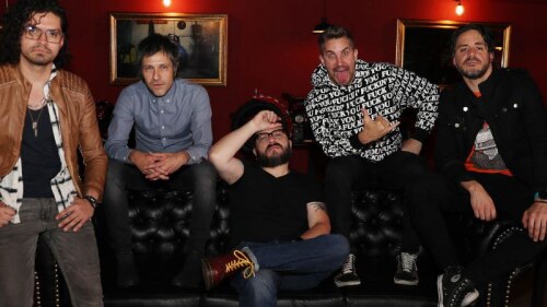 Jonathan Islas de galán de televisión a cantante Rock: El actor presenta su nueva faceta