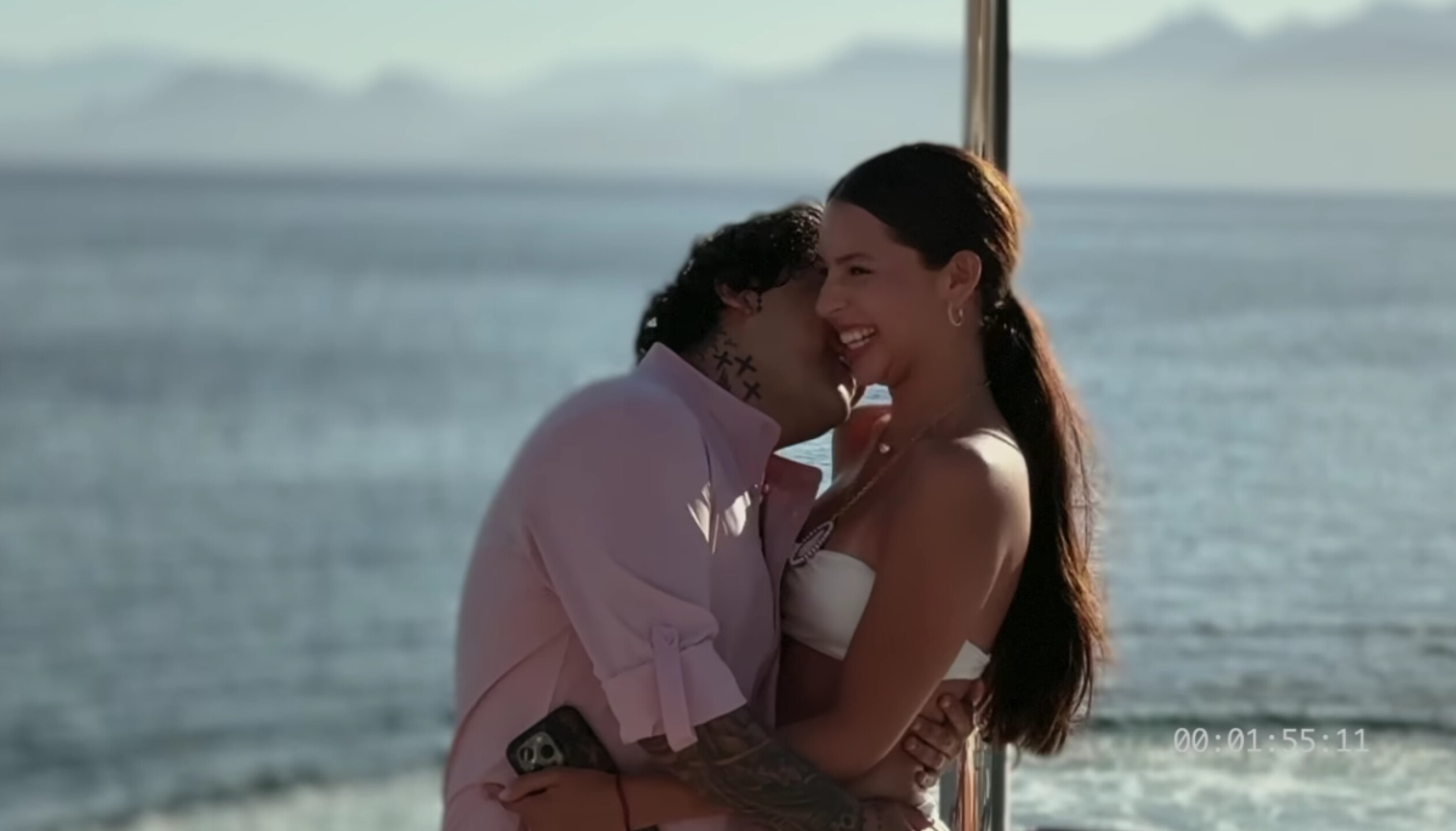 nodal-angela-aguilar (2).jpg