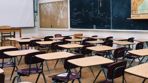 Sigue la suspensión de clases por contingencia ambiental