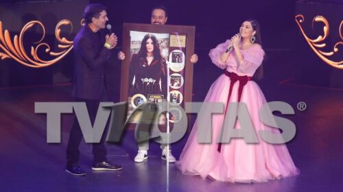 Yuridia triunfa en el Auditorio Nacional y en su primer "baby shower"