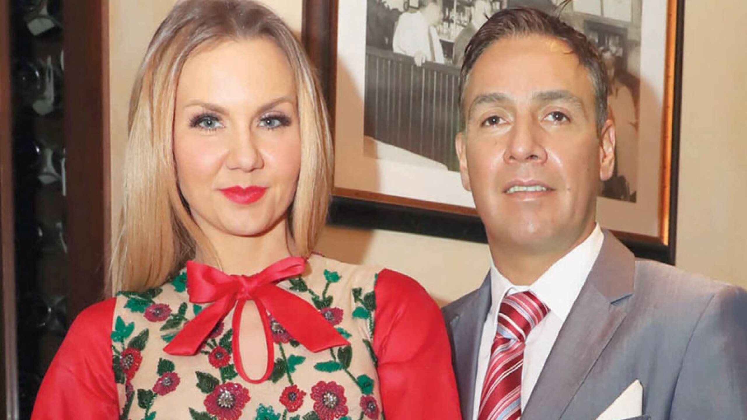 Michelle Vieth y Christian Aparicio felices siendo pareja