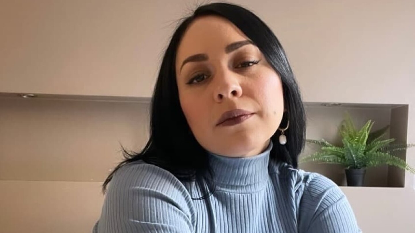bullying amenazas inicio Carla Morrison