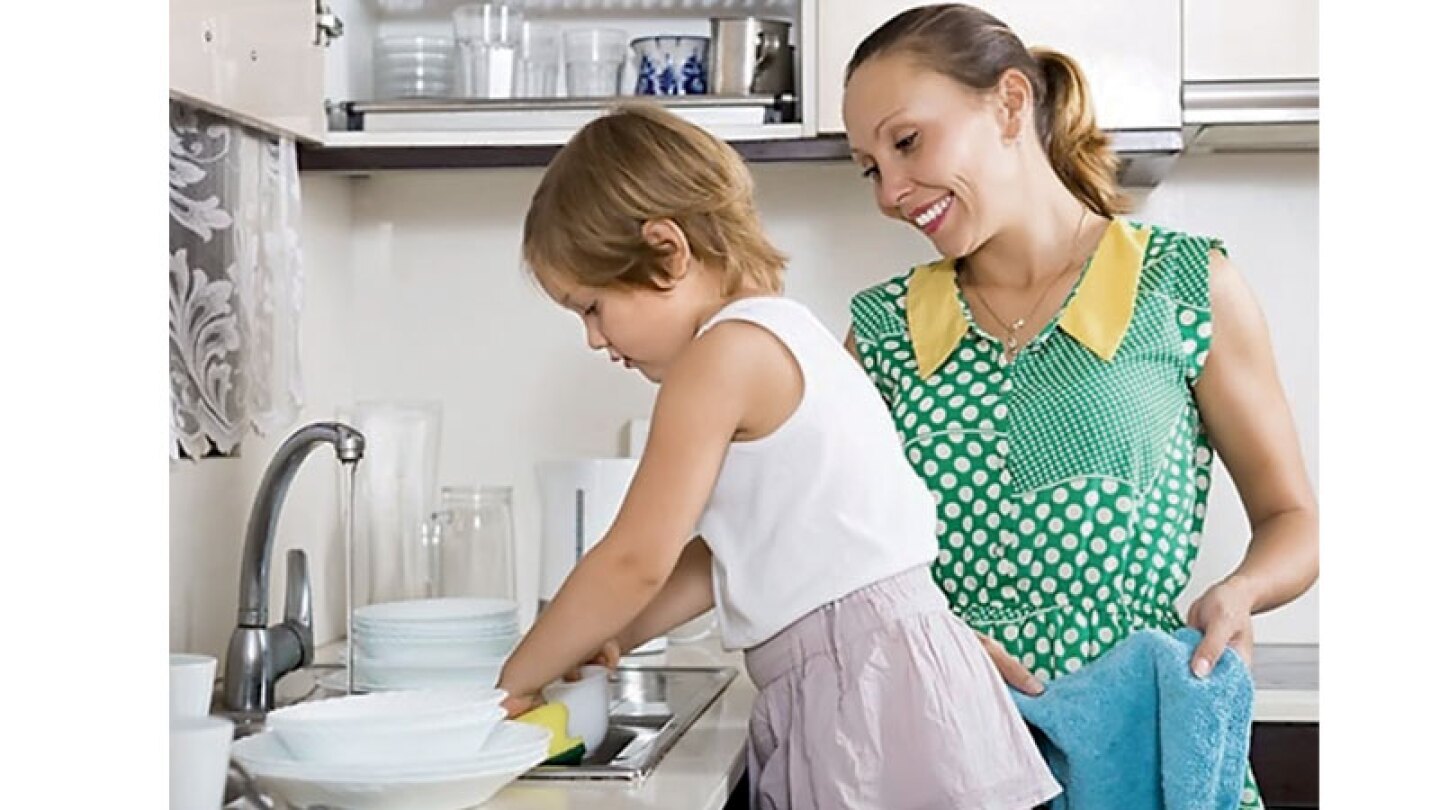 No críes niños flojos, tu hijo puede ayudar en casa desde pequeño
