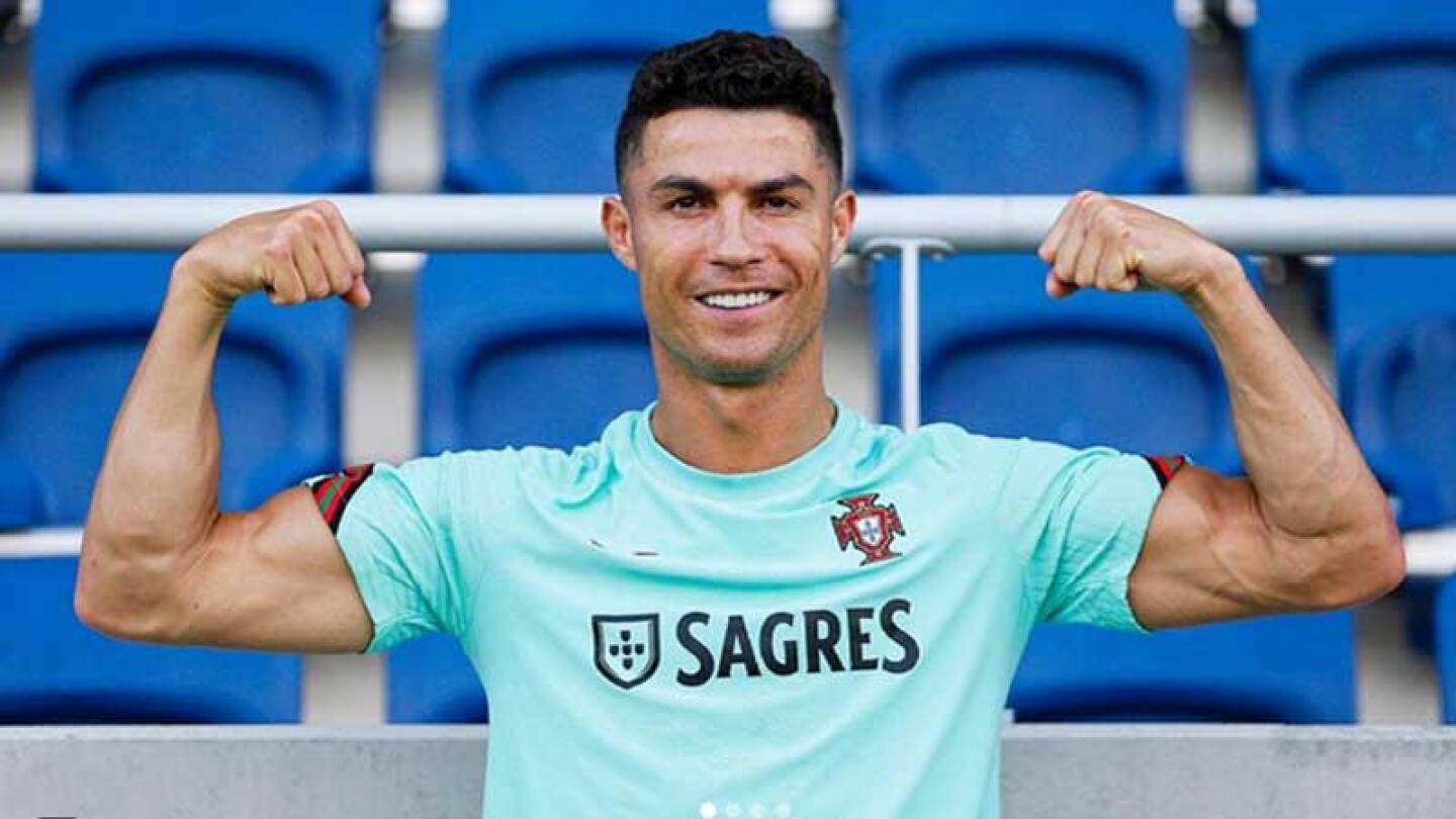 Cristiano Ronaldo regaló una se sus playeras